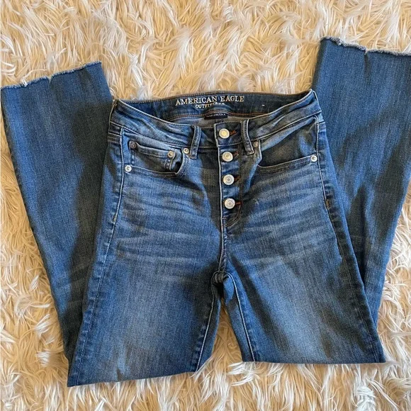 AE Button Fly Crop Ankle Jeans - Picture 4 of 7